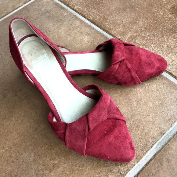 Eileen Fisher Red Suede D'Orsay Flats size 6 Festive Classic Shoes - Picture 10 of 10